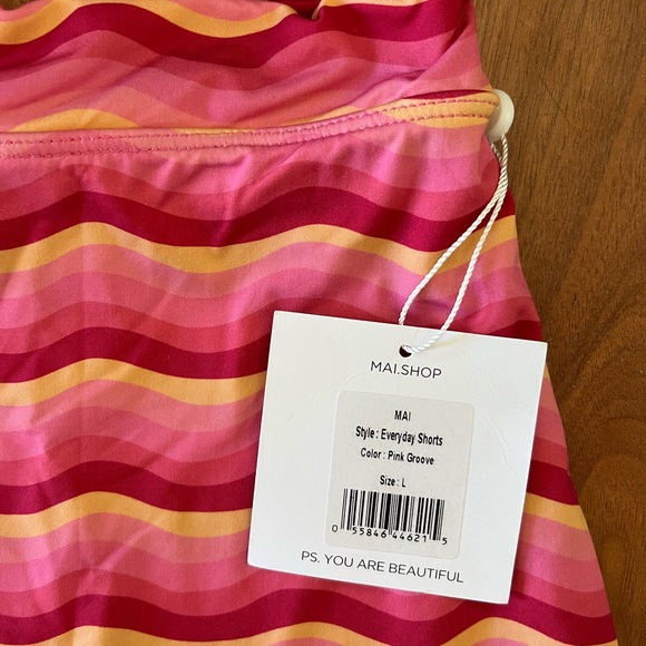 Pink Wave Pattern Bikini Set - Picture 3 of 5